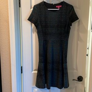 Betsy Johnson dress size 6